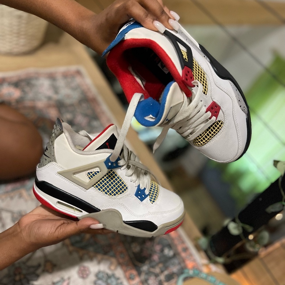 Jordan 4 Retro
What The (GS)